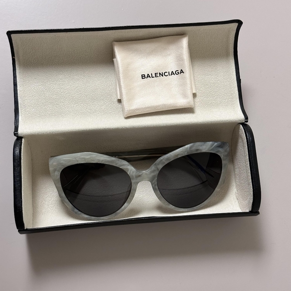 BALENCIAGA 2-2.8 sunglasses  BA 48 24A 56 .18 140*3  Gray Tone. - Picture 2 of 9